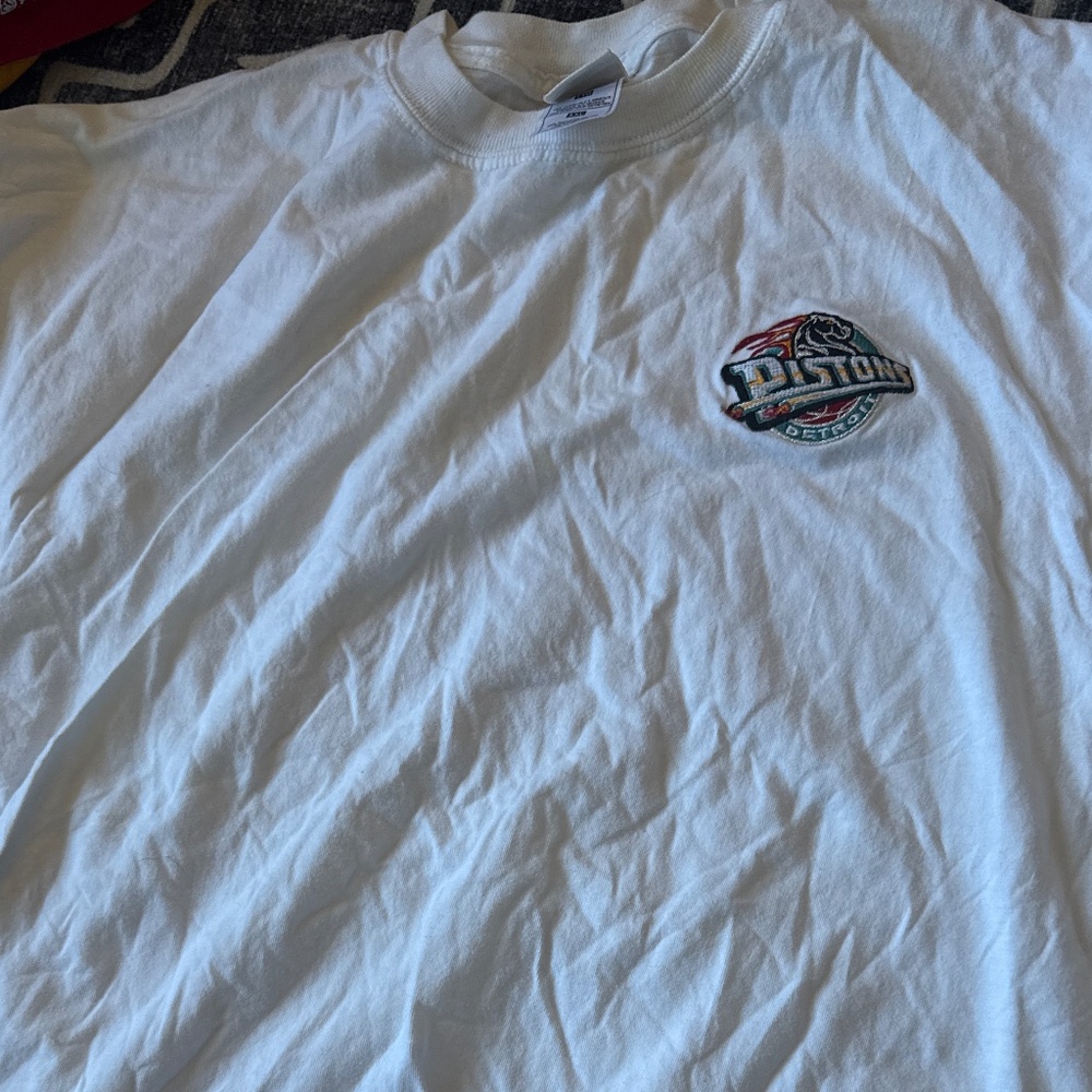 Vintage Detroit Pistons Shirt XXL Embroidered NBA Grant Hill